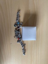Bracciale Pandora con svariati